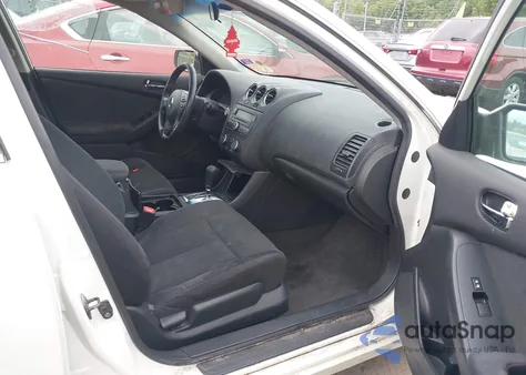 2010 Nissan Altima 2.5 S from USA, damaged, VIN 1N4AL2AP1AN439740